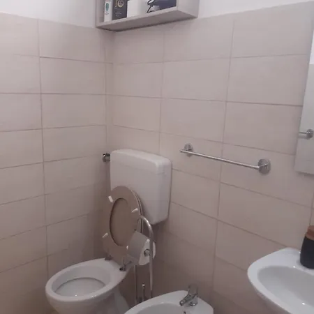La Casa Di Ema Lägenhet *